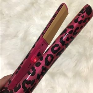 Hot pink CHI cheetah straightener